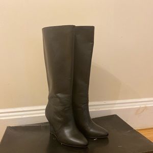 Ann Taylor Tall Wedge Shaft Boot Size 7 in box